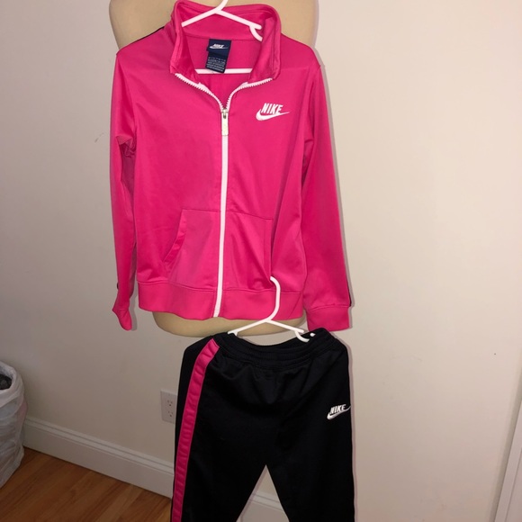 ladies pink nike tracksuit